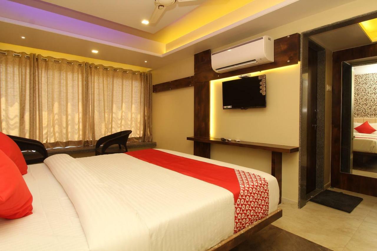 Oyo 37468 Nisha Lodging Solapur Ngoại thất bức ảnh