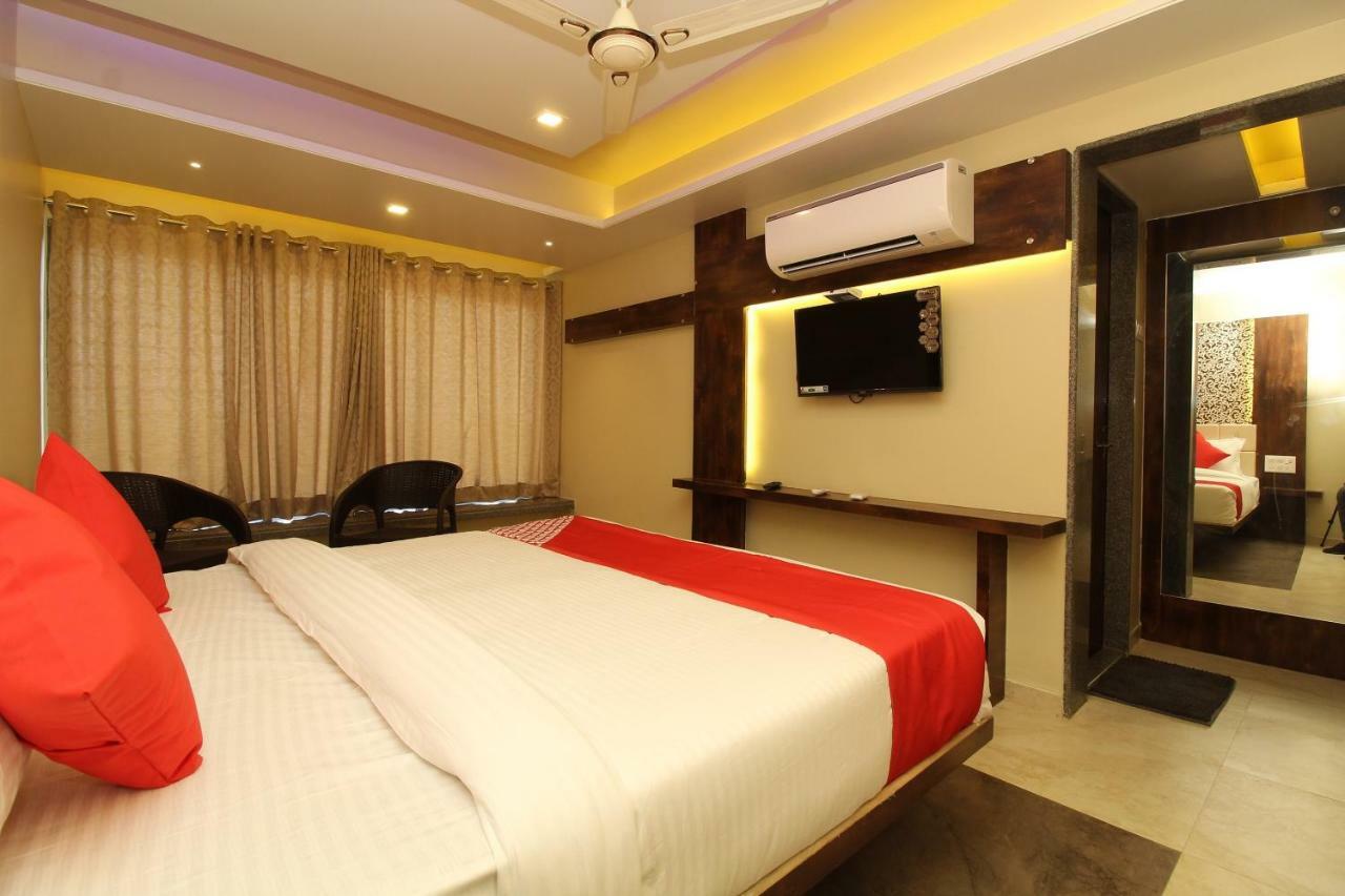 Oyo 37468 Nisha Lodging Solapur Ngoại thất bức ảnh
